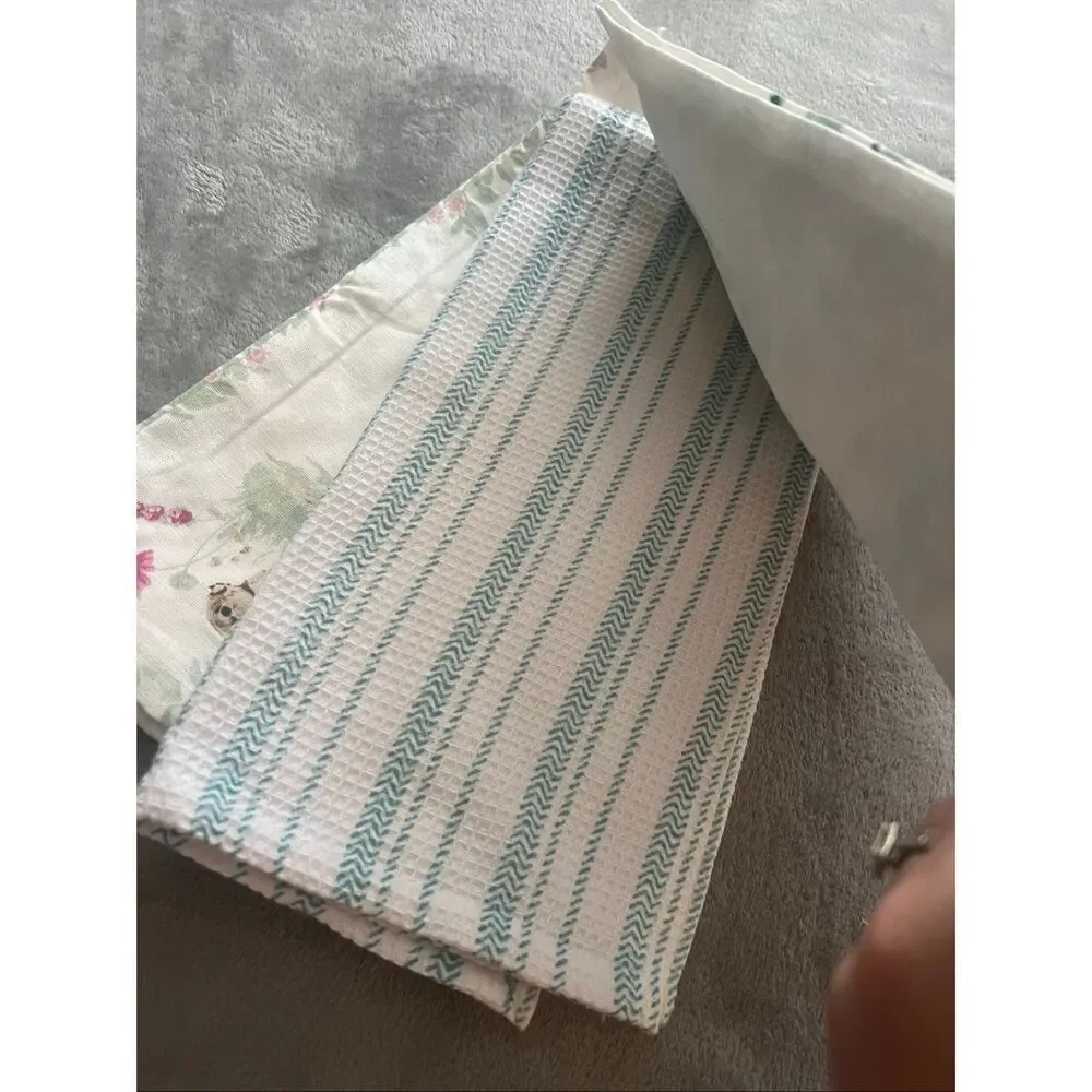 Nicole Miller Easter Kitchen Towel Set Of 3 NEW